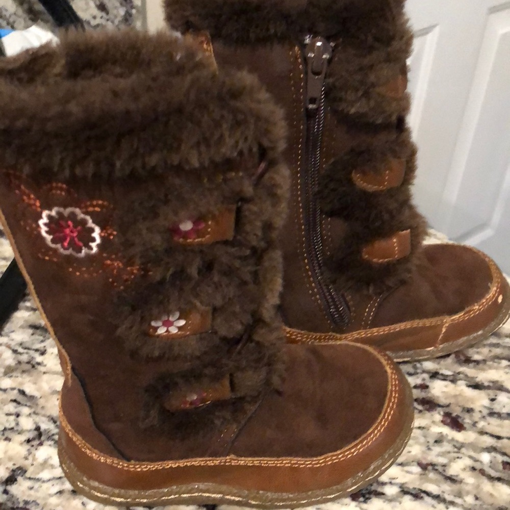 Toddler OshKosh tall furry boots
